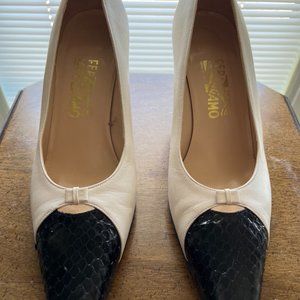 Ladies Ferragamo Leather high Heels